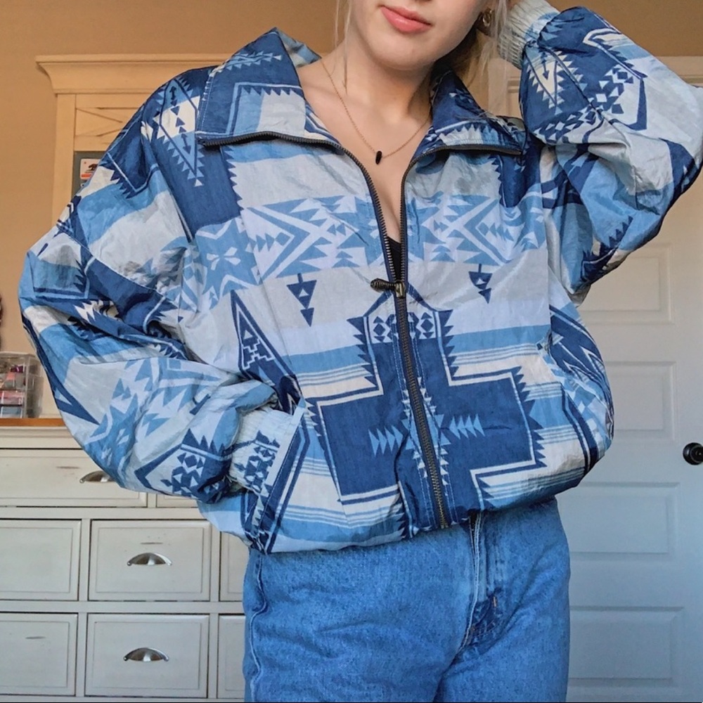 Icy Aztec Print Vintage Zip Windbreaker